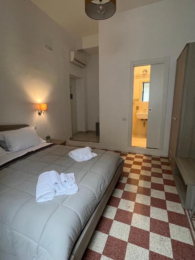 Bonadies64 B&B Salerno Exterior foto